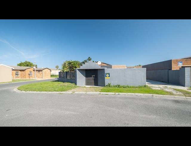 4 BEDROOM HOUSE FOR SALE IN GLENWOOD
